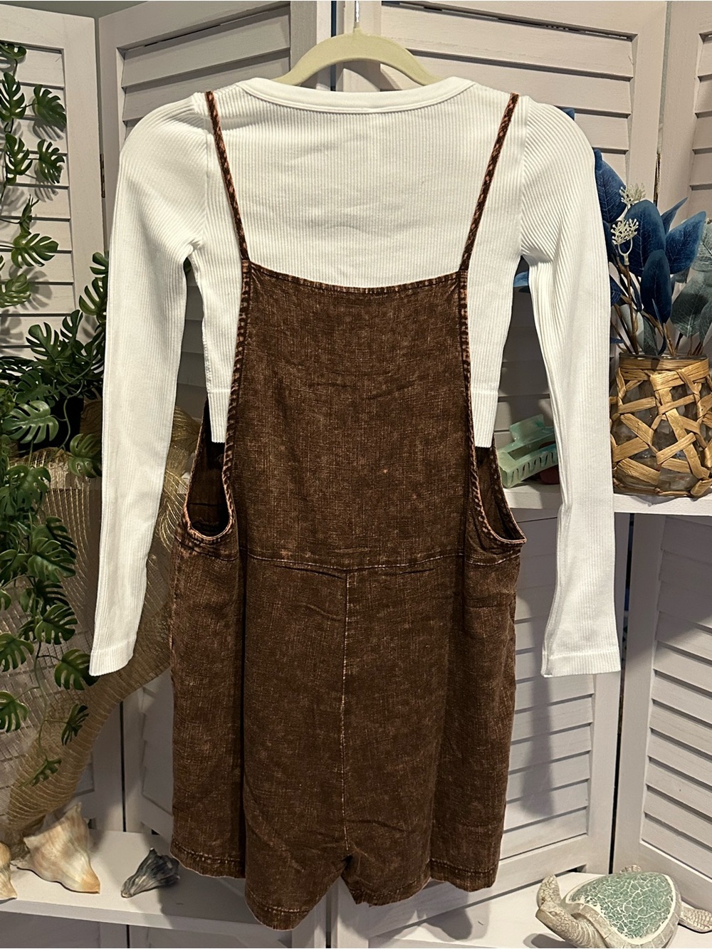 Zenana Outfitters Brown Acid Wash Romper Jumpsuit - Picture 3 of 3
